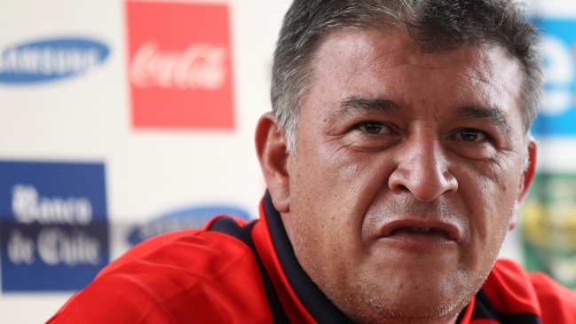 Cuerpo técnico de la selección y jugadores de la U partieron a Suiza