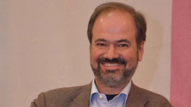 Juan Villoro recibió el Premio Iberoamericano de Letras José Donoso 2012