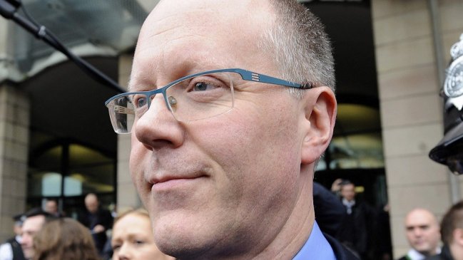 Director de la BBC renunció por reportaje que acusó erróneamente de abuso a un político