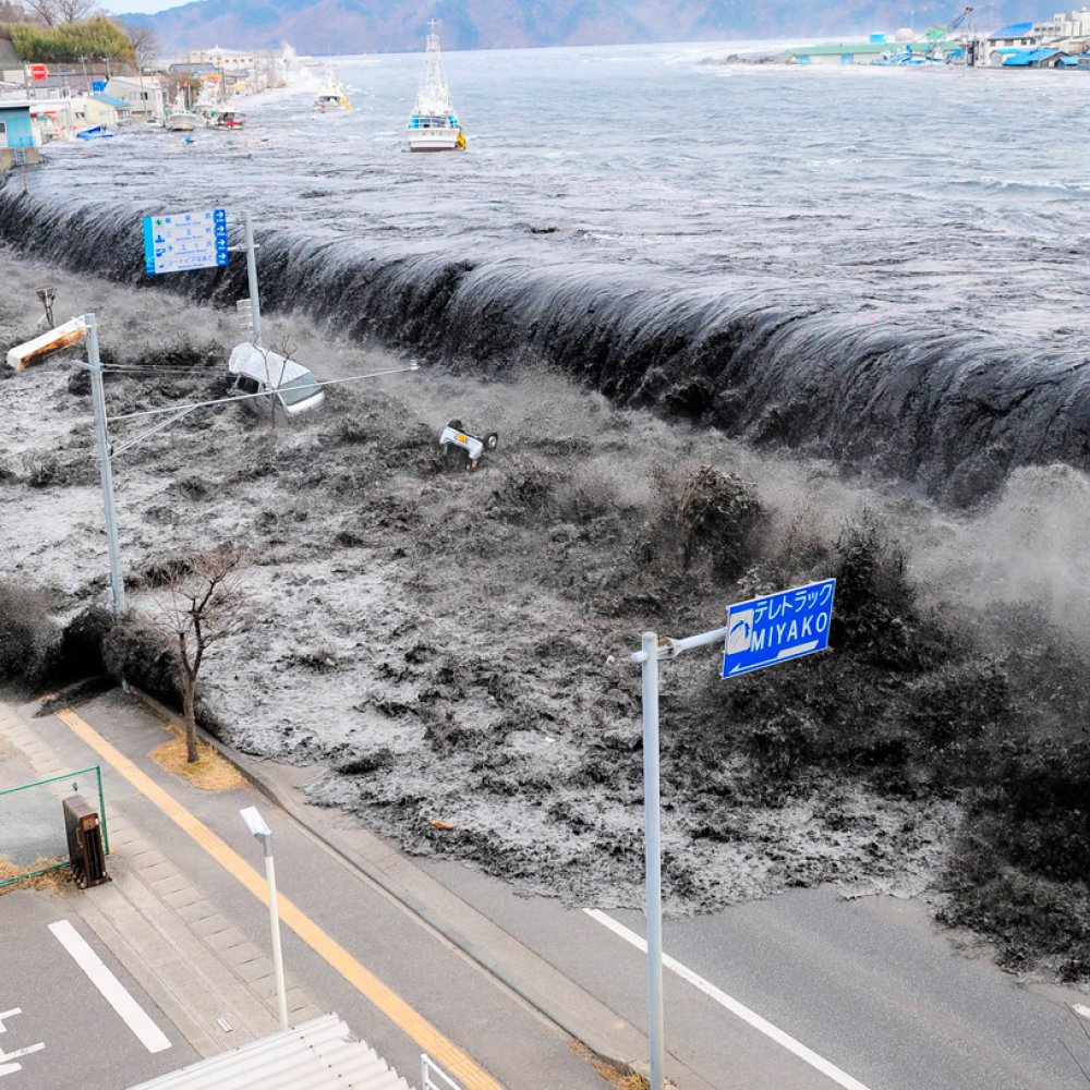 Japón inició búsqueda de 2.500 personas desaparecidas en el tsunami de 2011