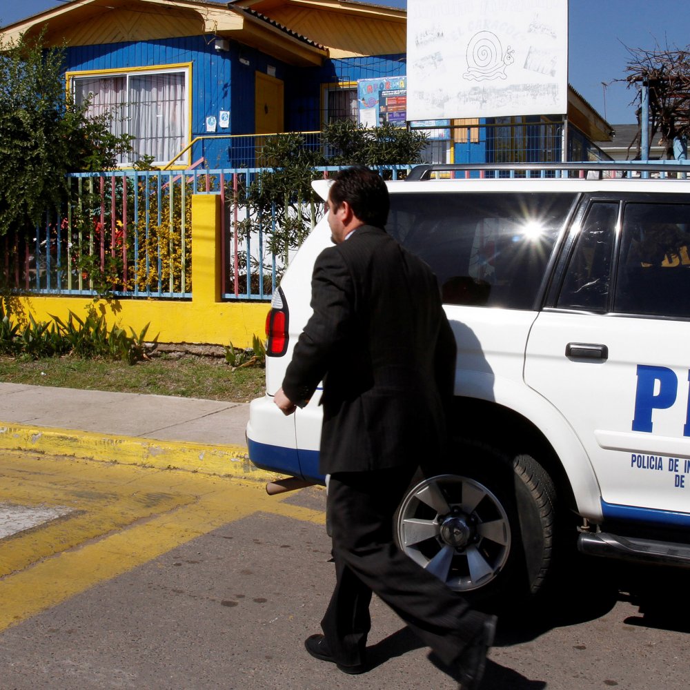 Delincuentes amenazaron a niña de seis años en asalto