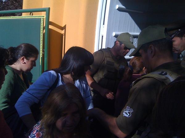 Caótico inicio de la vacunación contra la meningitis en Puente Alto