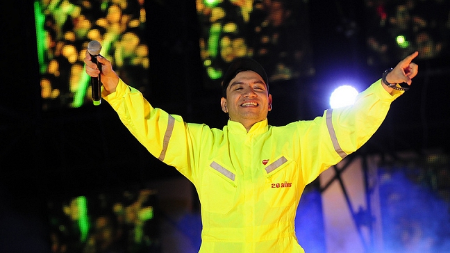 Concepción aguantó el retraso y participó masivamente del show de la Teletón