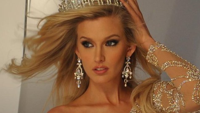 Miss Washington planea extirparse los senos para evitar el cáncer