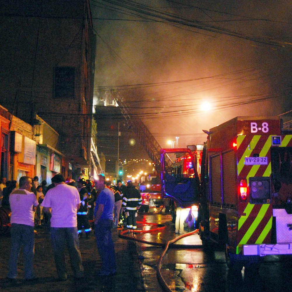 Identificaron a una de las víctimas del incendio en hotel de Puerto Montt