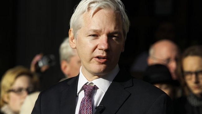 Presidente de Ecuador: Situación de Assange puede demorar años