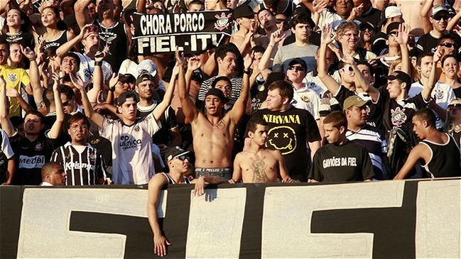 Hinchas de Corinthians organizan 
