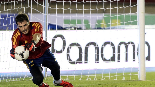 FIFPro nominó a Casillas, Cech y Buffon como mejores portero del año