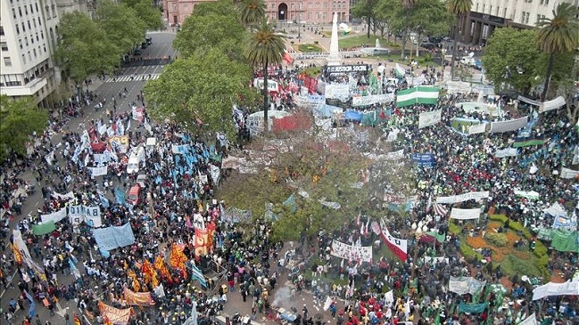Cristina Fernández enfrenta huelga nacional este martes