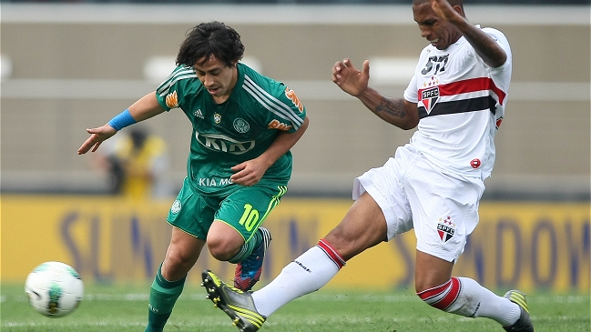 Presidente de Palmeiras: Valdivia tiene contrato hasta 2015 y lo haremos respetar