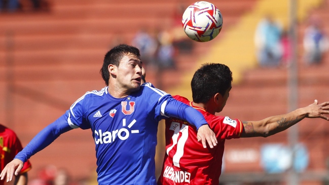 U. de Chile se mide con U. Española en el inicio de su camino hacia el tetracampeonato