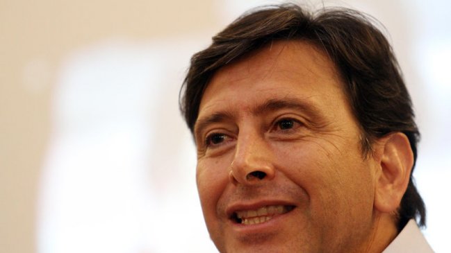 Golborne: No hay necesidad de legislar sobre aborto terapéutico