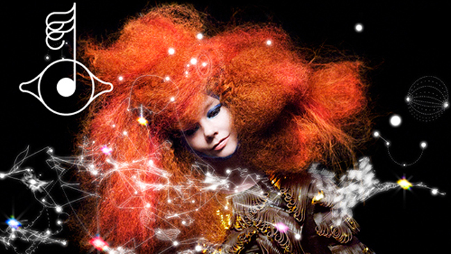Björk superó operación de garganta y espera volver a cantar en 2013