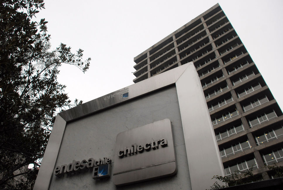 Enersis convocó a junta extraordinaria sobre ampliación de capital