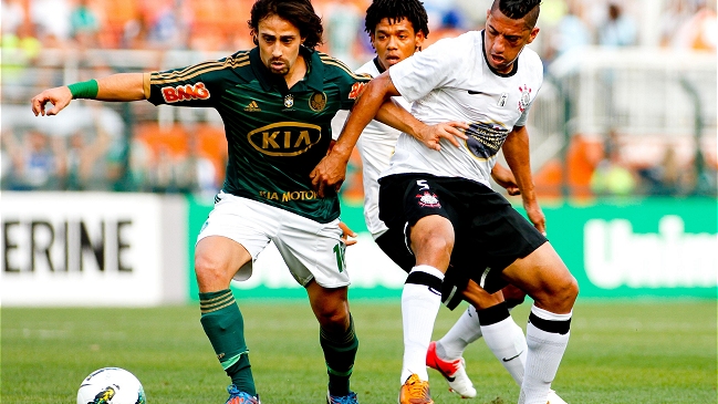 Universidad de Chile pidió a Palmeiras el préstamo de Jorge Valdivia