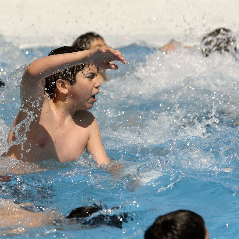 Seremi de Salud prohibió funcionamiento de piscina en Ñuñoa