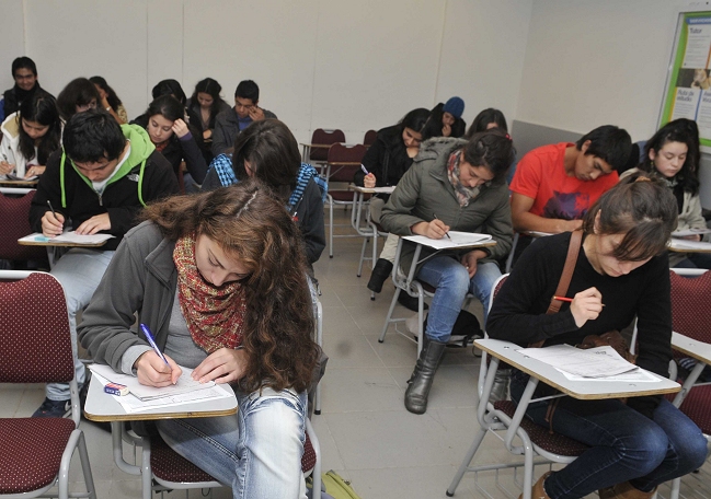 The Economist ubicó a Chile entre países peor evaluados en educación