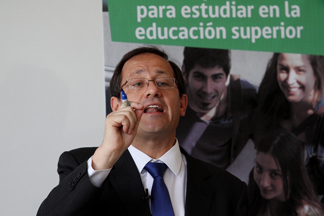 Este jueves culminan postulaciones a becas y créditos de educación superior