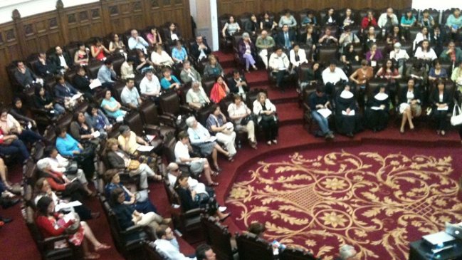 Seminario de Alzheimer entregó 11 mil firmas a autoridades