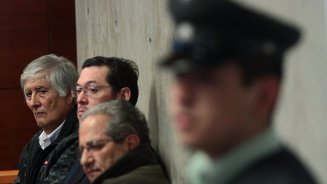 Posponen revisión de medidas cautelares para imputados del caso lucro