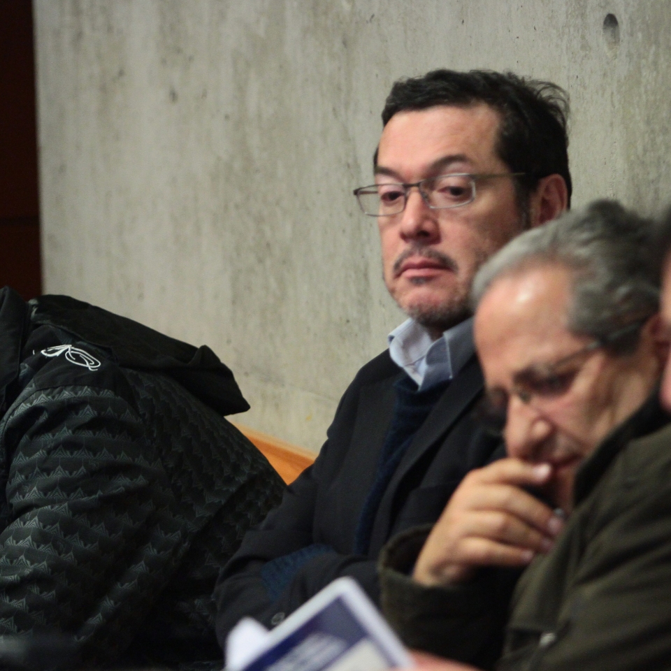 Universidades involucradas en caso lucro arriesgan perder su acreditación