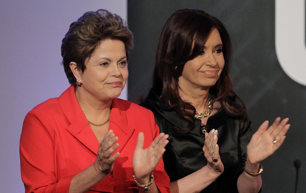 Sin Chávez, Rousseff, Fernández y Morales se reúne la Unasur