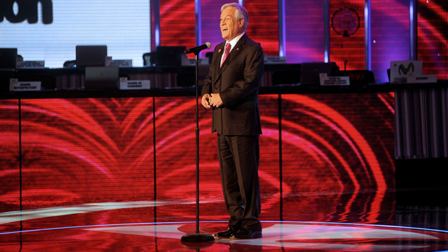 Sebastián Piñera felicitó a Don Francisco por el 