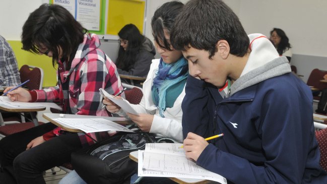 Investigación de la UAH demostró alto interés de los escolares por continuar sus estudios