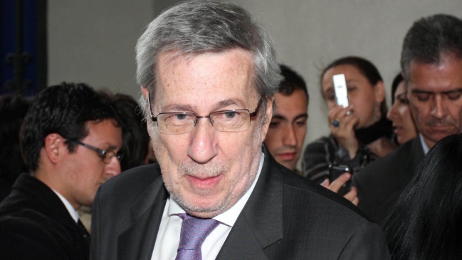 Los equipos que defenderán las posiciones de Chile y Perú en La Haya