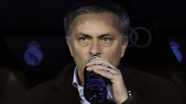 Prensa española especula con eventuales sucesores para Mourinho