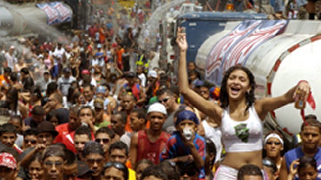 En Cuba buscan reducir reproducción pública del reggaetón