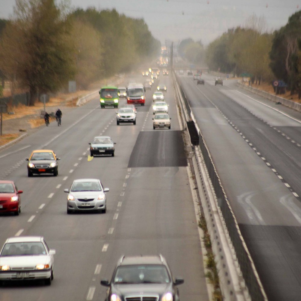 Empresa española comprará tres carreteras chilenas