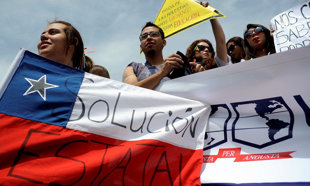 Experto: Detrás del escándalo en la CNA está la educación con fines de lucro