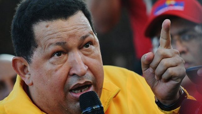 Chávez admite recaída en el cáncer y nombra a ministro como eventual sucesor