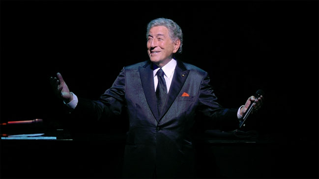 Tony Bennett cumplió con íntimo show en el Teatro Municipal