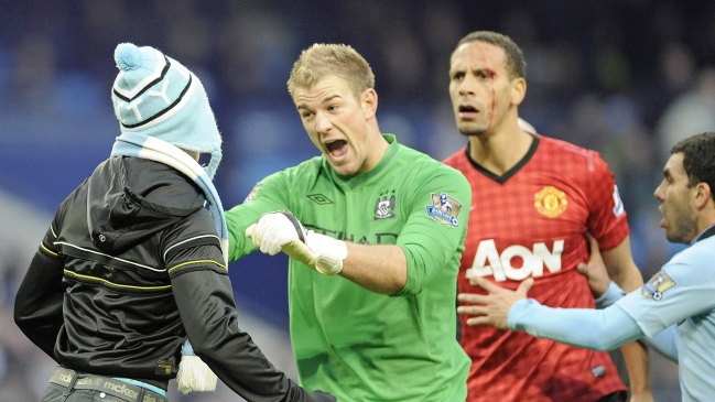 Compañeros de Ferdinand piden sanciones a la FA tras incidentes en el clásico