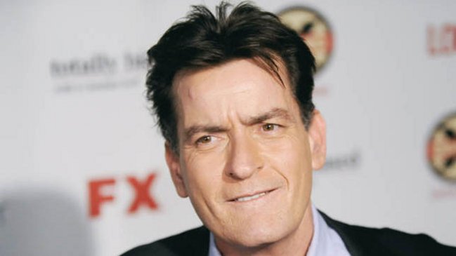 Charlie Sheen pagó costoso tratamiento a niña enferma de cáncer