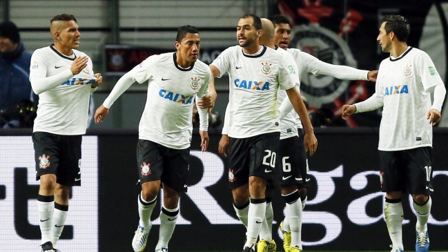 Corinthians se instaló en la final del Mundial gracias a Paolo Guerrero