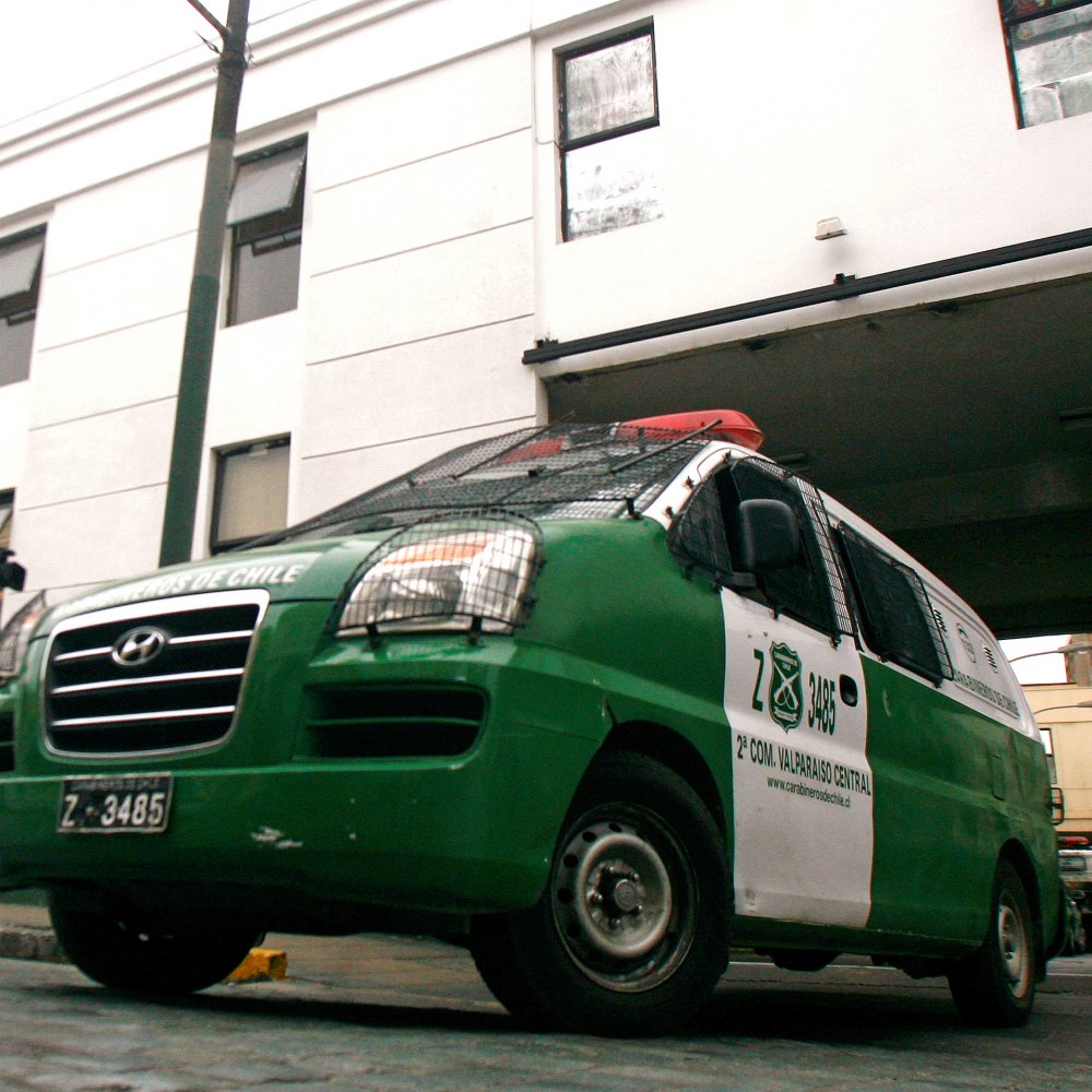 Carabineros usó un tránsfer para perseguir a delincuentes