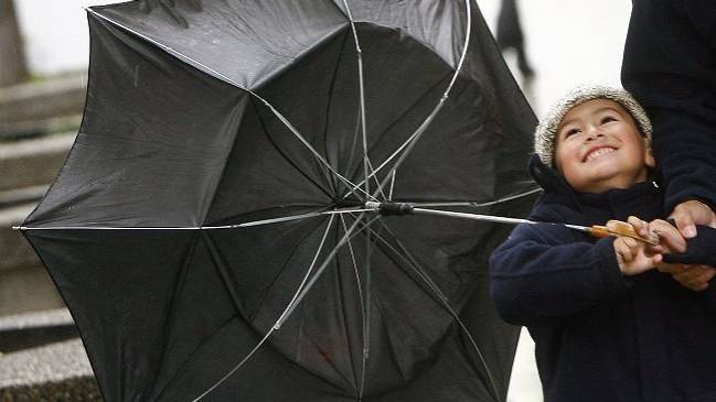 Pronostican precipitaciones para Santiago, Valparaíso y el sur del país