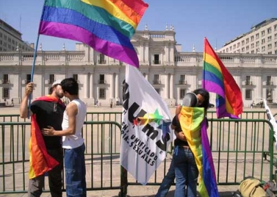 Senado reactivó la discusión del AVP en medio de críticas