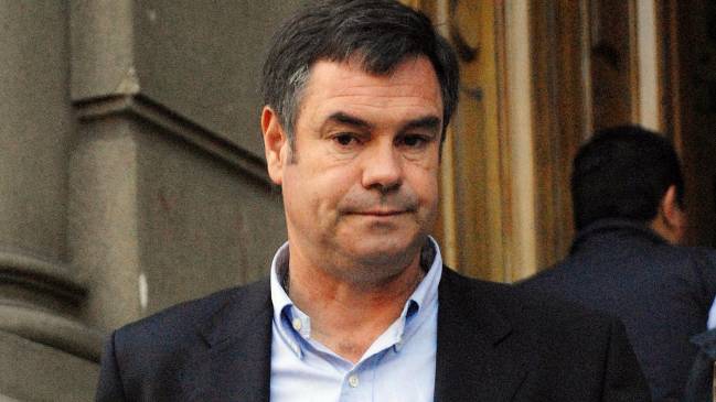 Ossandón a Moreira: Cerrar las puertas es de matones