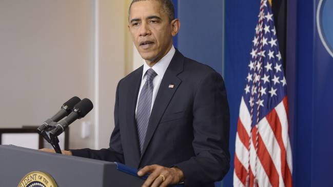 Obama difundió video donde promete buscar prohibición de venta de armas militares