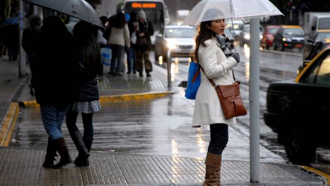 Meteorología prevé precipitaciones para Navidad
