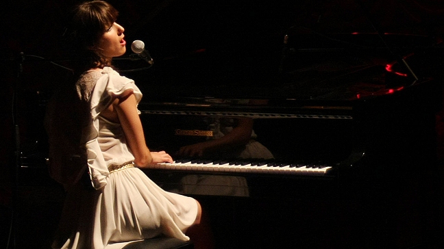 Francisca Valenzuela reemplazará a Ana Tijoux en Santiago a Mil