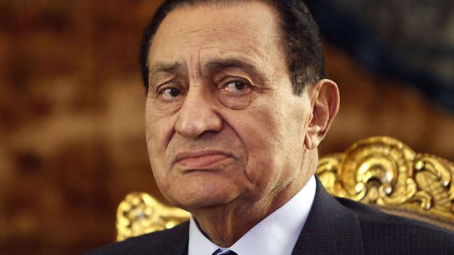 Fiscalía de Egipto ordenó el traslado de Hosni Mubarak a un hospital fuera de la cárcel