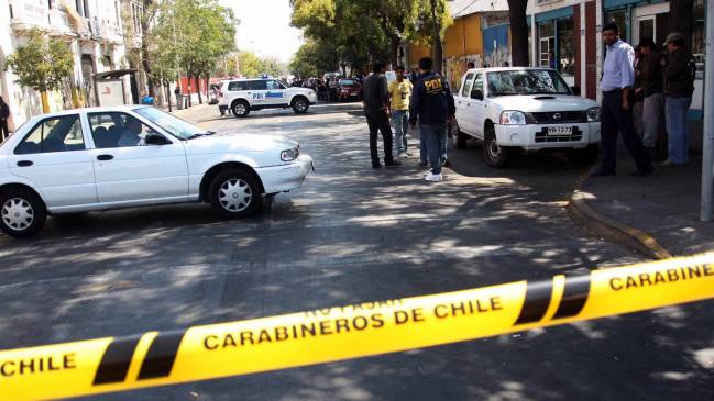 Persecución terminó con una mujer atropellada y dos baleadas
