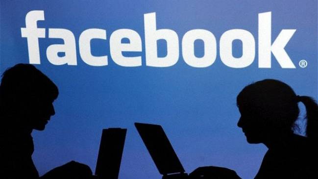 Facebook presentó falla en sus mensajes de fin de año