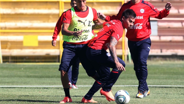 Gremio aseguró que llegará hasta el final en la lucha por Eduardo Vargas