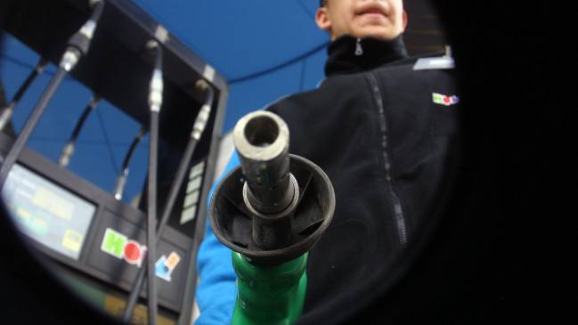 ENAP: Hasta 24 pesos subirán las bencinas este jueves